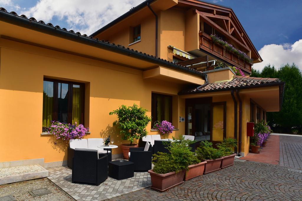 Albergo Da Gildo Follina Exterior foto